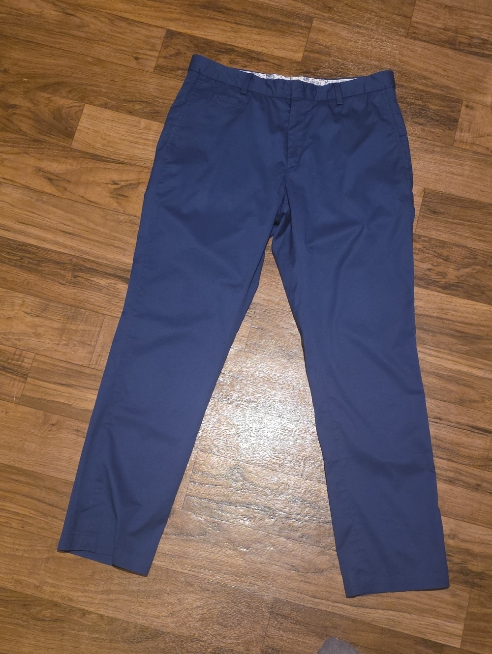 Women's Classic Stretch Chinos in Navy